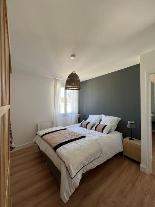 Apartment De Charme Renove Avec Garage